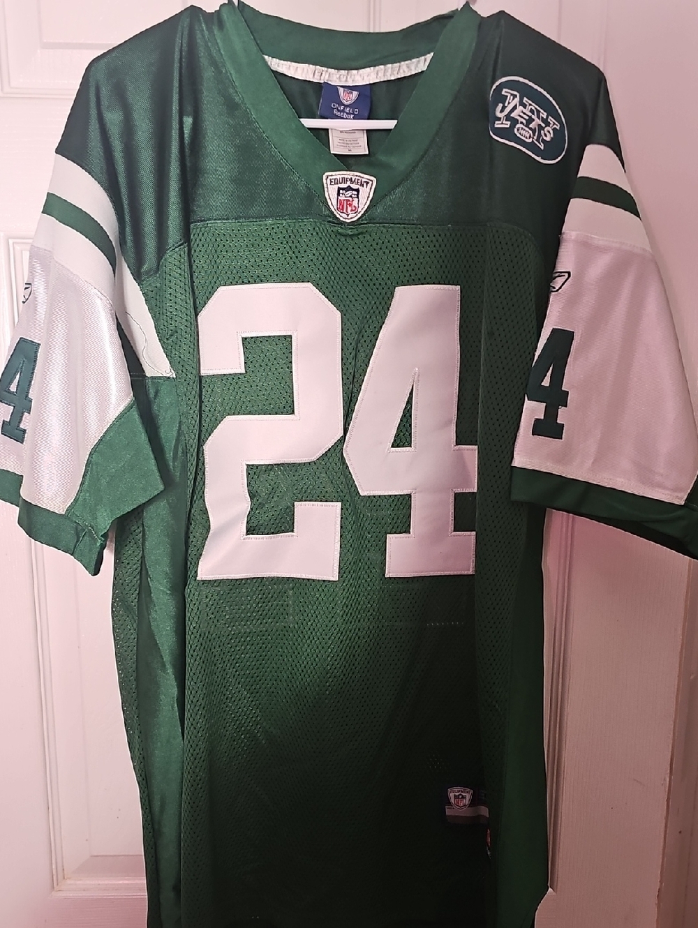 NFL Reebok  NY JETS Jersey #24 Revis. Sz 50